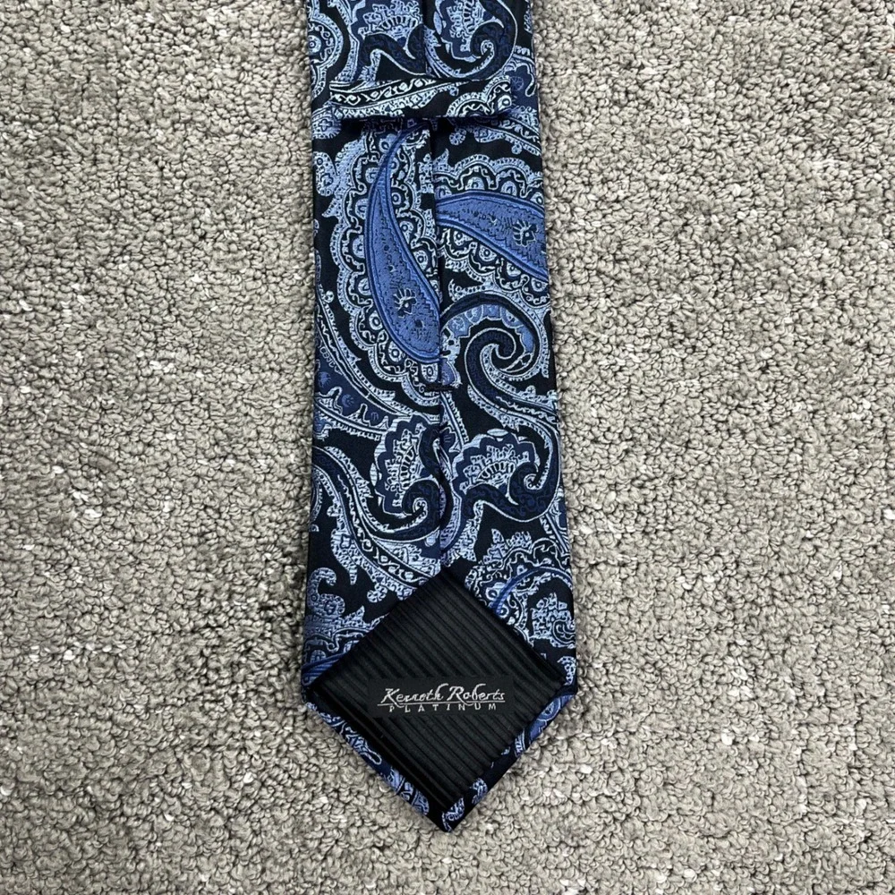 Kenneth Roberts Platinum Mens Tie Blue Black Paisley Woven Jacquard Necktie